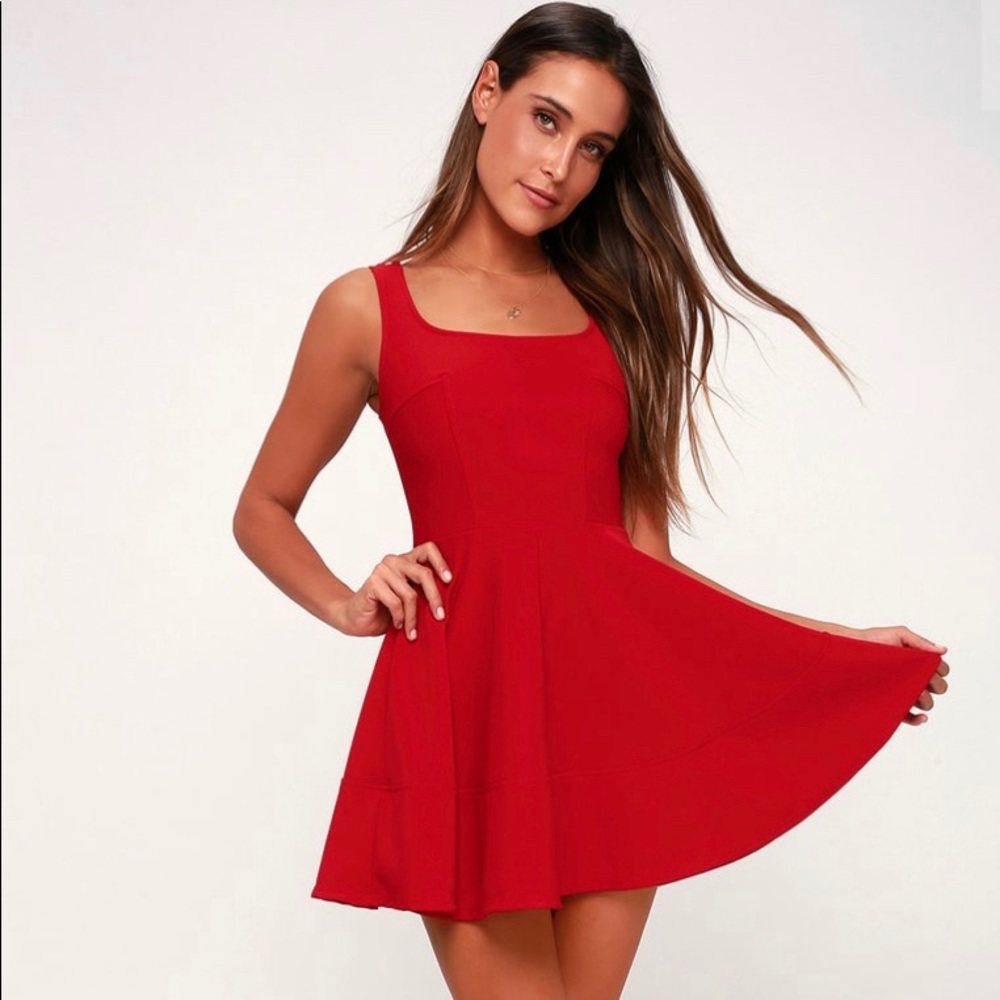 ✨Home before daylight red dress✨